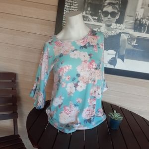 Sign Here Floral Ruffle Sleeve Top Size Small